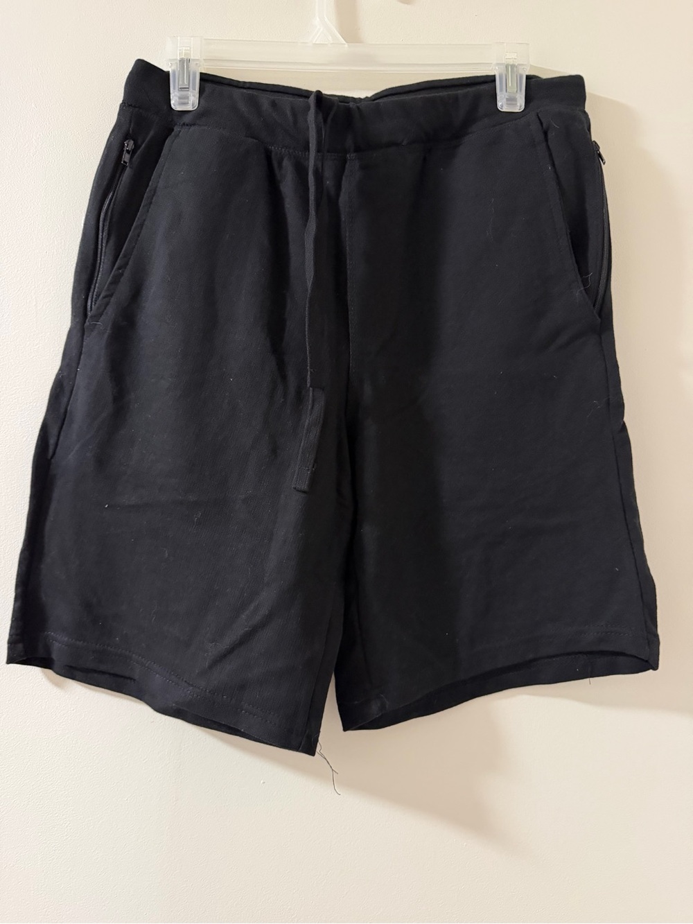 Eddie Bauer Athletic Shorts Mens M Black Like New Drawstring Zipper Pockets